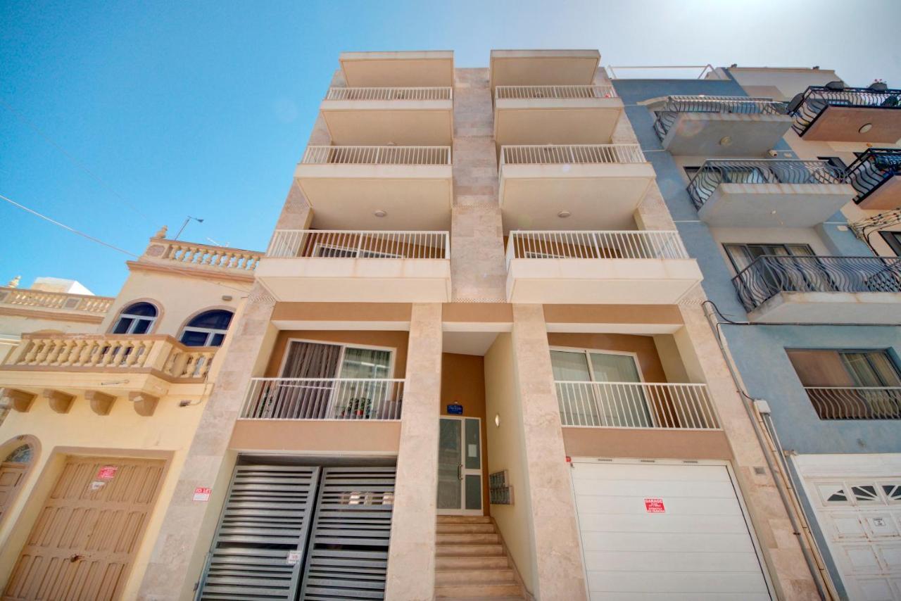 Modern Seaside 2 Bedroom Penthouse With Sea Views St. Paul's Bay Ngoại thất bức ảnh